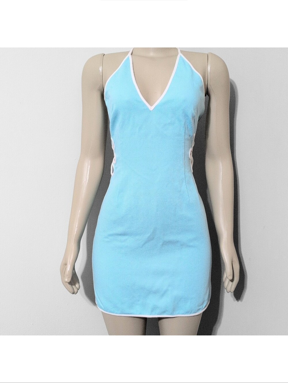 Vintage Laundry By Shelli Segal Halter Cut Out Mini Dress - Picture 2 of 8